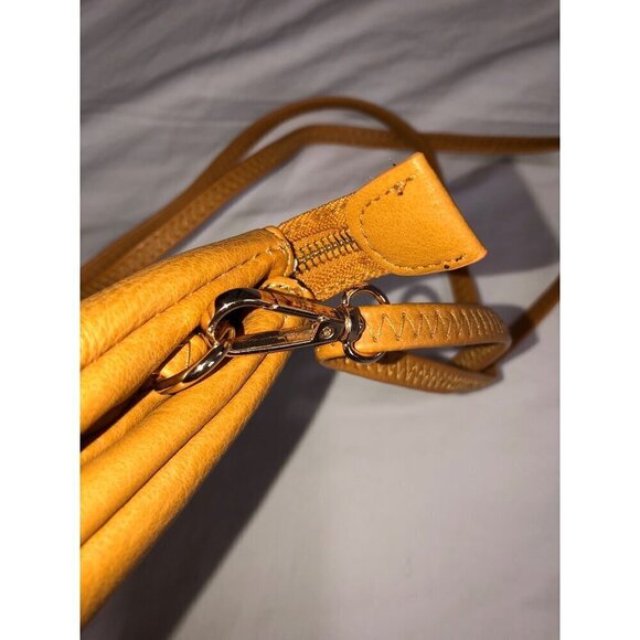 Crossbody Bag Adjustable Clutch Golden Tan Vegan Leather Wristlet Small Zip NEW - Picture 5 of 9